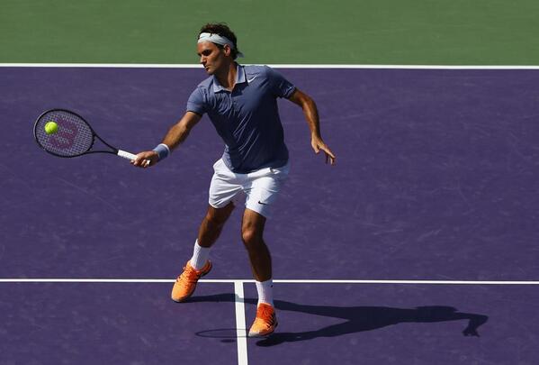 Roger Federer looks practically casual when acing a volley.